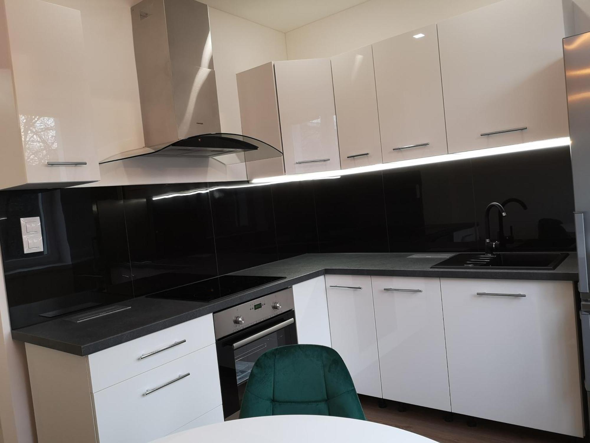 Ferienwohnung Slnecny Apartman Blizko Centra Košice Exterior foto